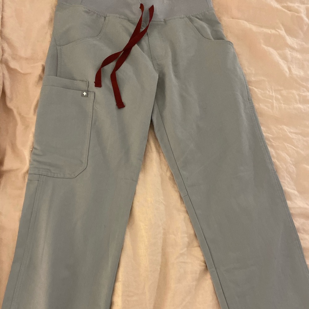 Scrub pants